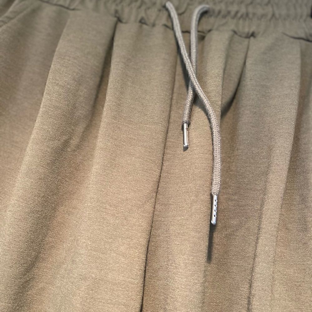 Thanth Pants - Picture 3 of 6